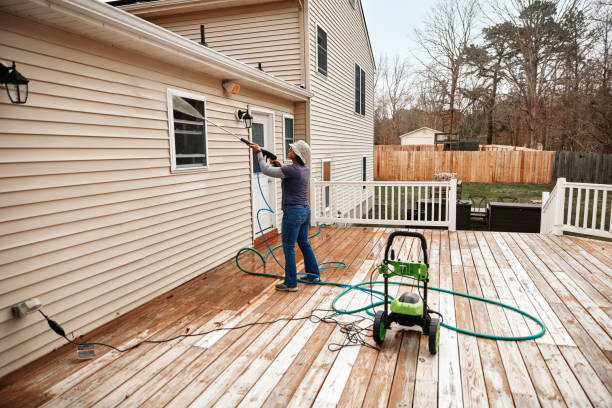 Best Commercial Building Pressure Washing  in Bettendorf, IA
